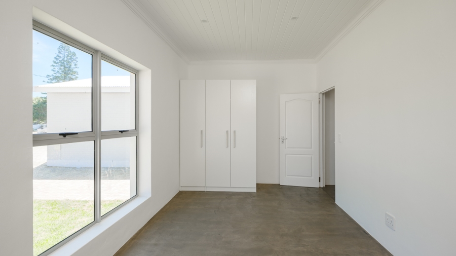 3 Bedroom Property for Sale in Struisbaai Western Cape